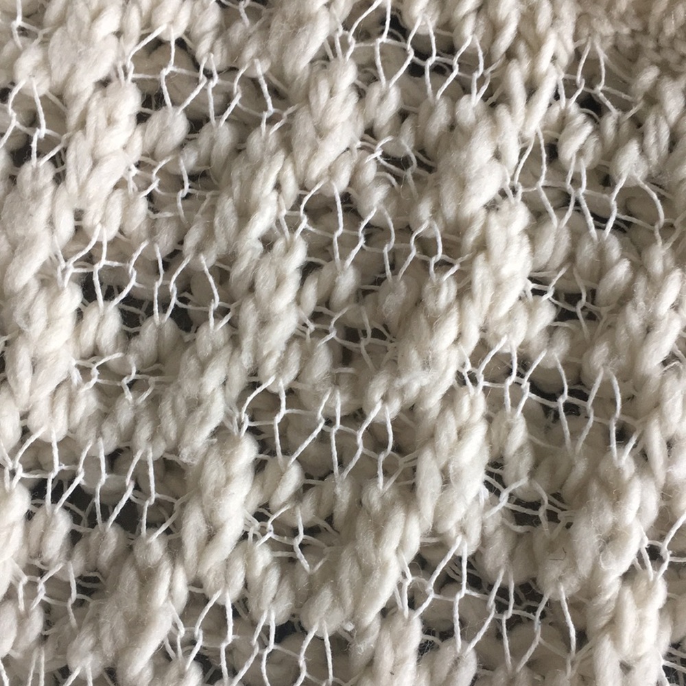 American Eagle Knit Sweater - Picture 2 of 4
